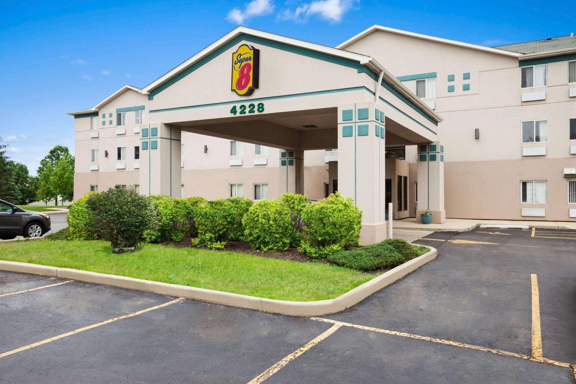 Super 8 By Wyndham Aurora/Naperville Area מראה חיצוני תמונה